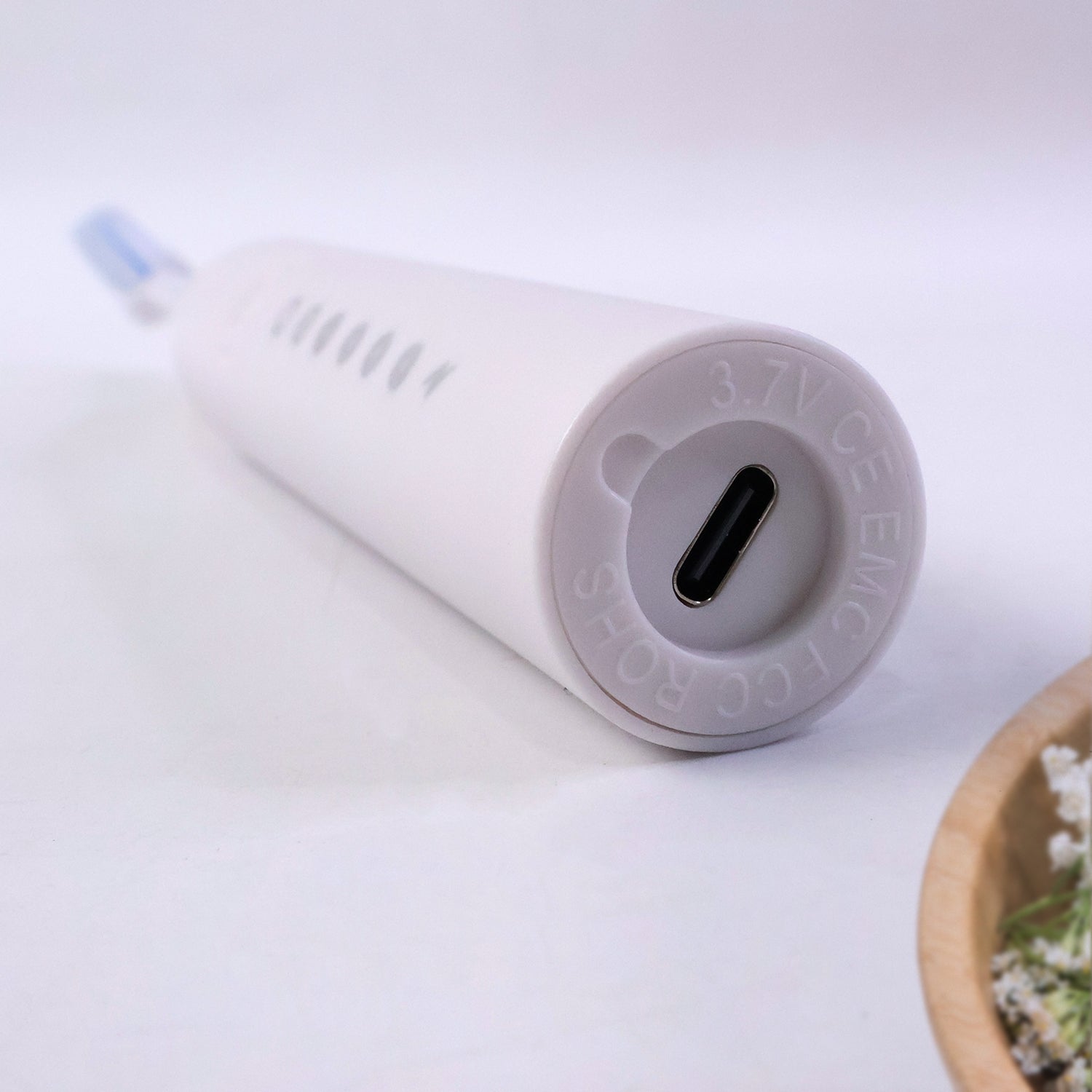Electric Toothbrush – Rechargeable with 3 Extra Replacement Heads - 8