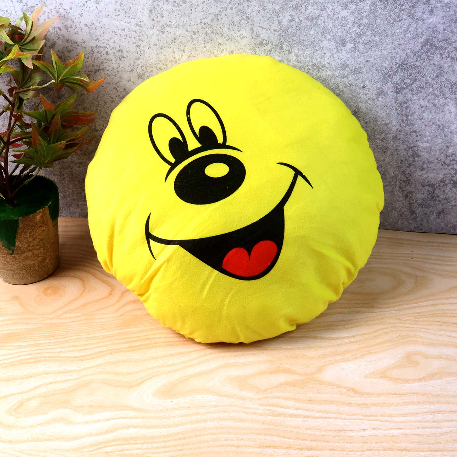 Smiley Face Plush Pillow Cushion – Soft & Cozy 30x30 cm - 3